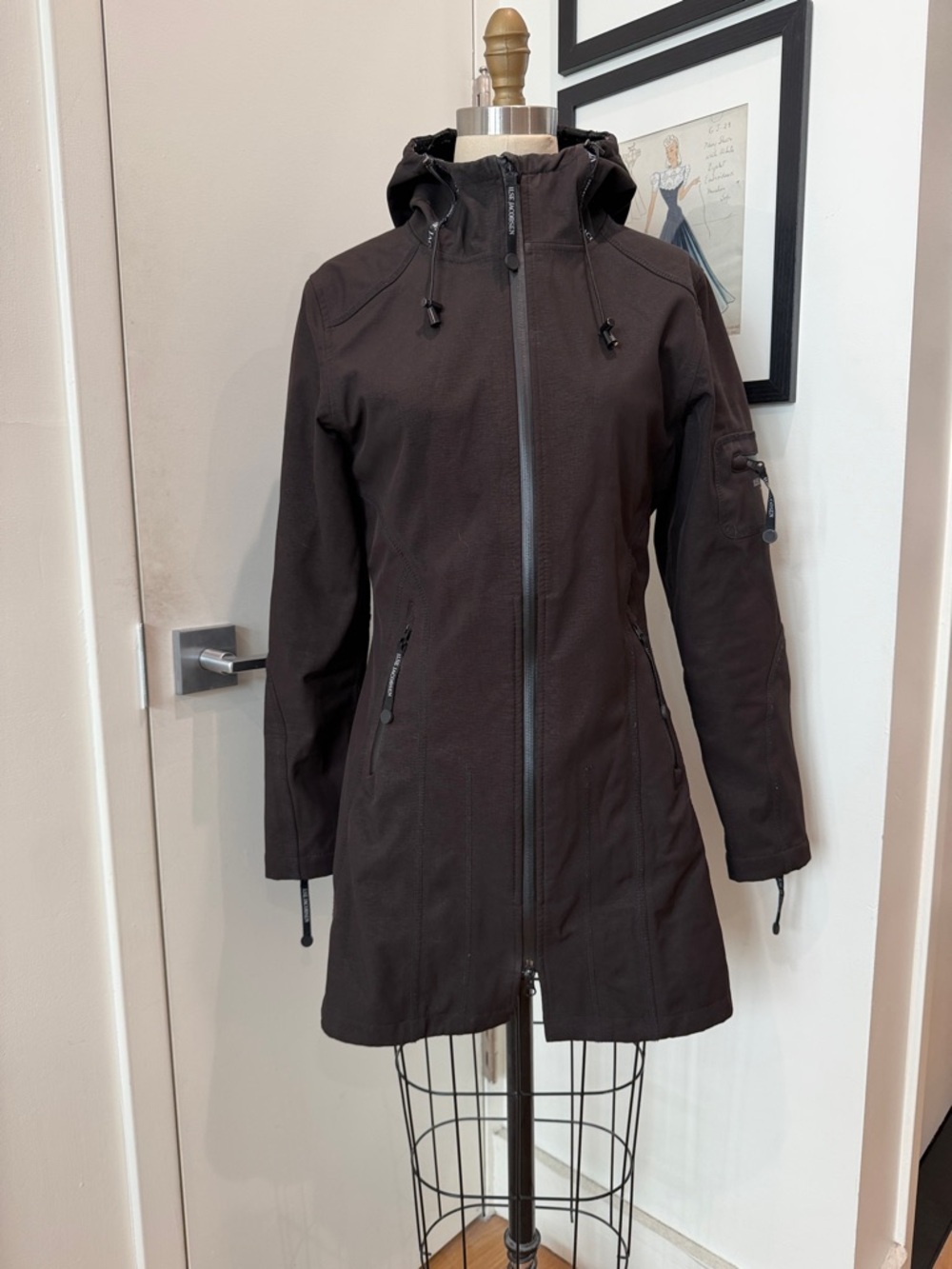 Women’s Hooded Long Toggle Jacket - Brown